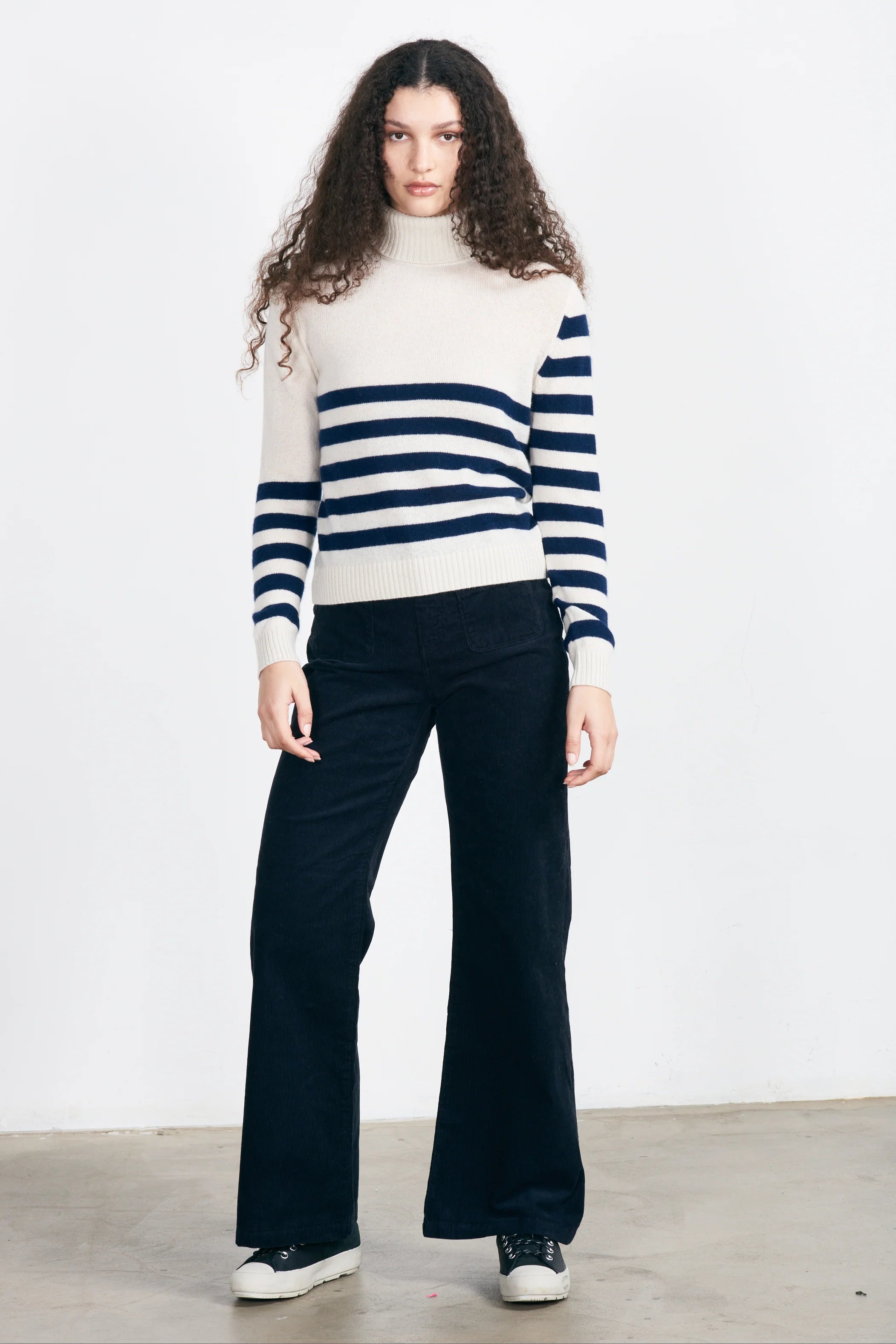 Buff & Navy Invert Stripe Cashmere Wool Roll Collar Sweater Fleece Fabric Down Fabric Feather Fabric Buff & Navy Invert Stripe Cashmere Wool Roll Collar Sweater Fleece Fabric Down Fabric Feather Fabric