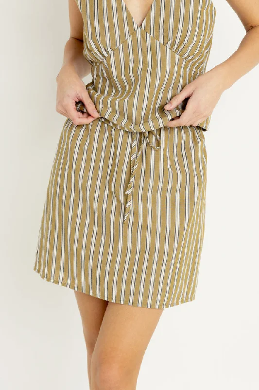 Rhythm Lenny Drawcord Skirt - OLIVE pleated skirt texture