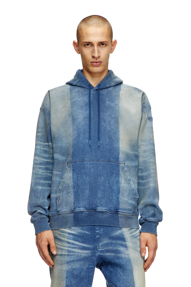 Hoodie In Track Denim With Solarised Folds Hoodie with Set-In Sleeves Structured Classic