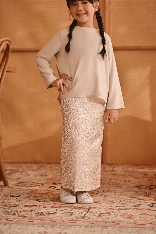 The Nest Jacquard Skirt - Spring Sand a-line skirt cut