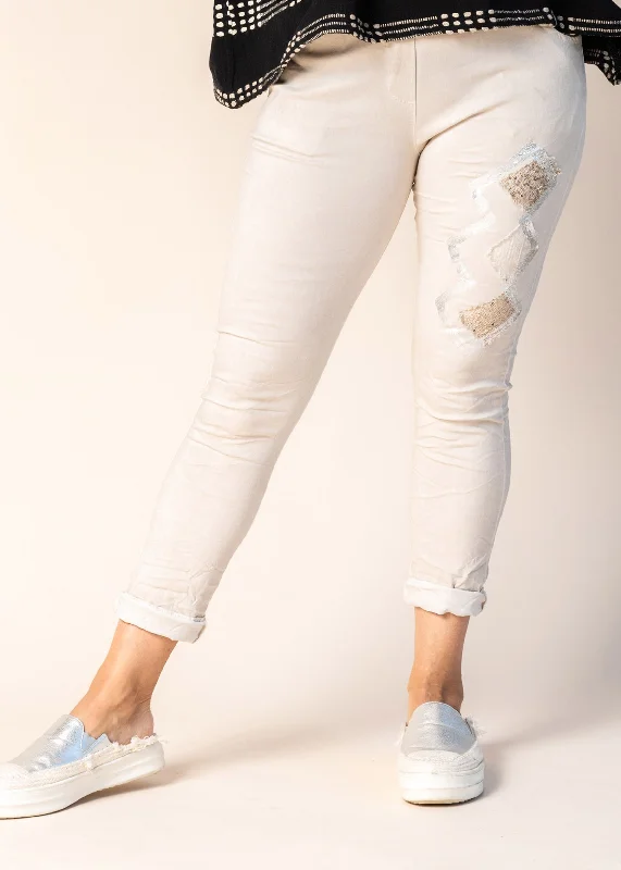 Sara Pants in Latte Stretch Fit Pants