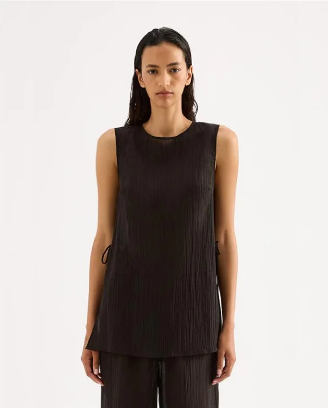 Montego Tank Black cute tank top