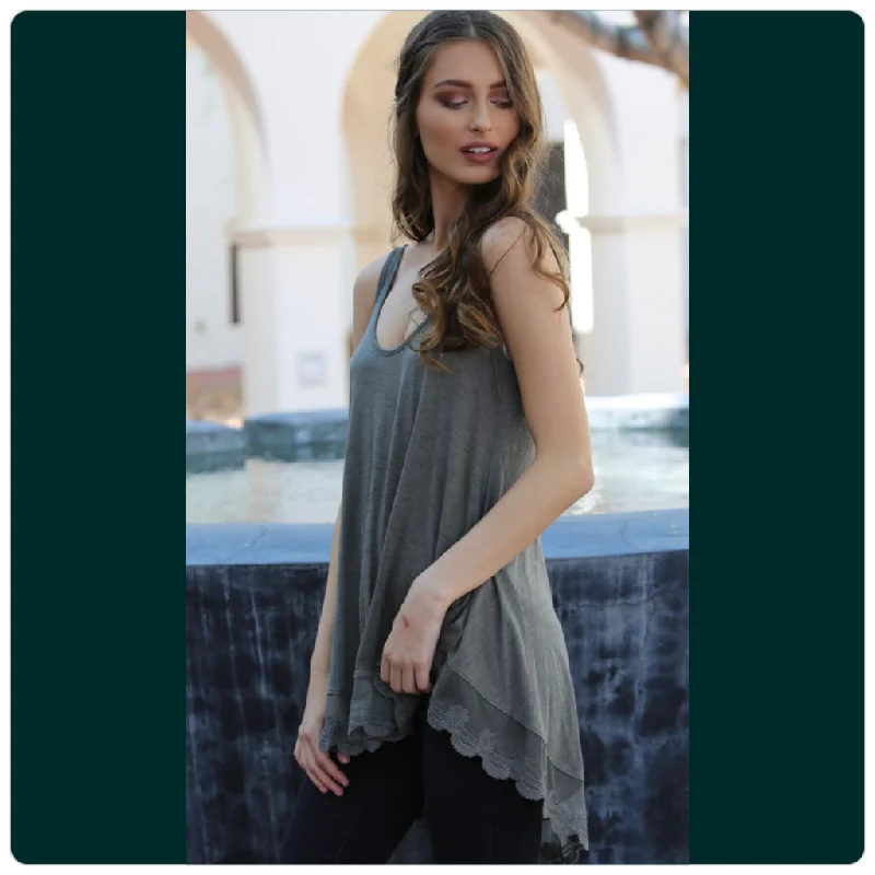 Slubby V-Neck Lace Hem Tank strapless tank top