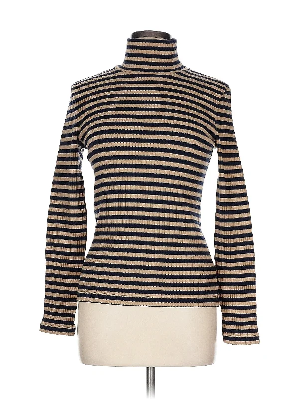 Turtleneck Sweater Zippered Buttoned Snapped