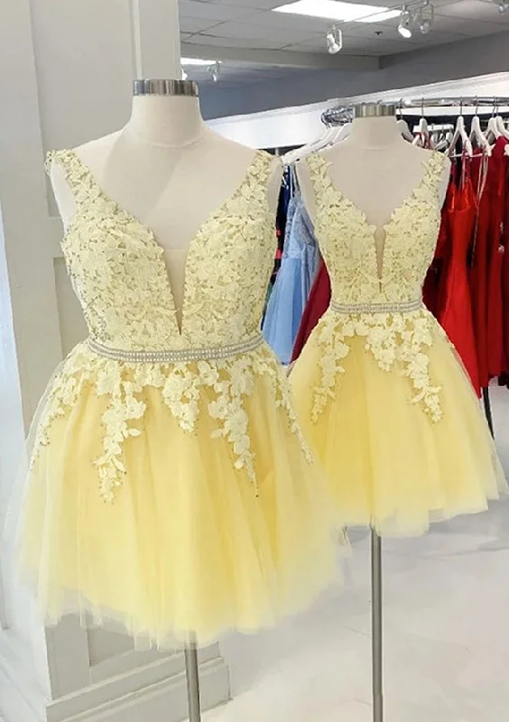 A-line V Neck Sleeveless Lace Tulle Short/Mini Homecoming Dress With Beading Bandage A-line V Neck Sleeveless Lace Tulle Short/Mini Homecoming Dress With Beading Bandage