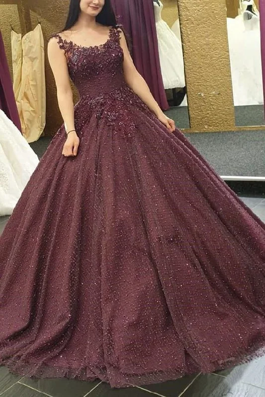 Burgundy Long Formal Ball Gown Prom Dresses With Lace Applique    cg22217