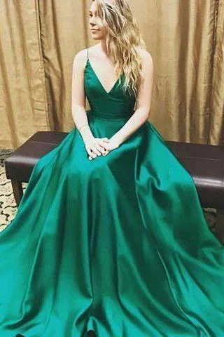 Simple V Neck Sleeveless Floor Length Hunter Evening Dress with Pleats Prom Dresses