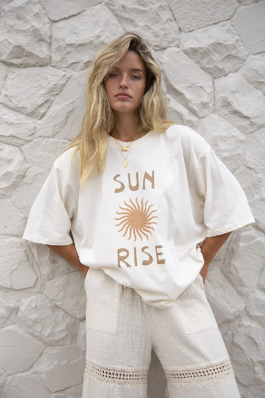 SUN RISE TEE - CREAM Casual Formal Business