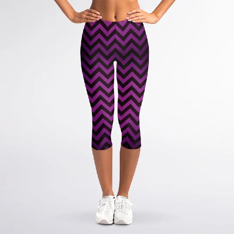 Purple And Black Chevron Pattern Print Women's Capri Leggings Cozy Lounge Pants Leggings Purple And Black Chevron Pattern Print Women's Capri Leggings Cozy Lounge Pants Leggings