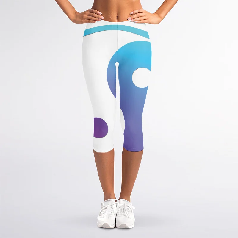 Purple And Blue Yin Yang Print Women's Capri Leggings Comfortable Slip-On Leggings