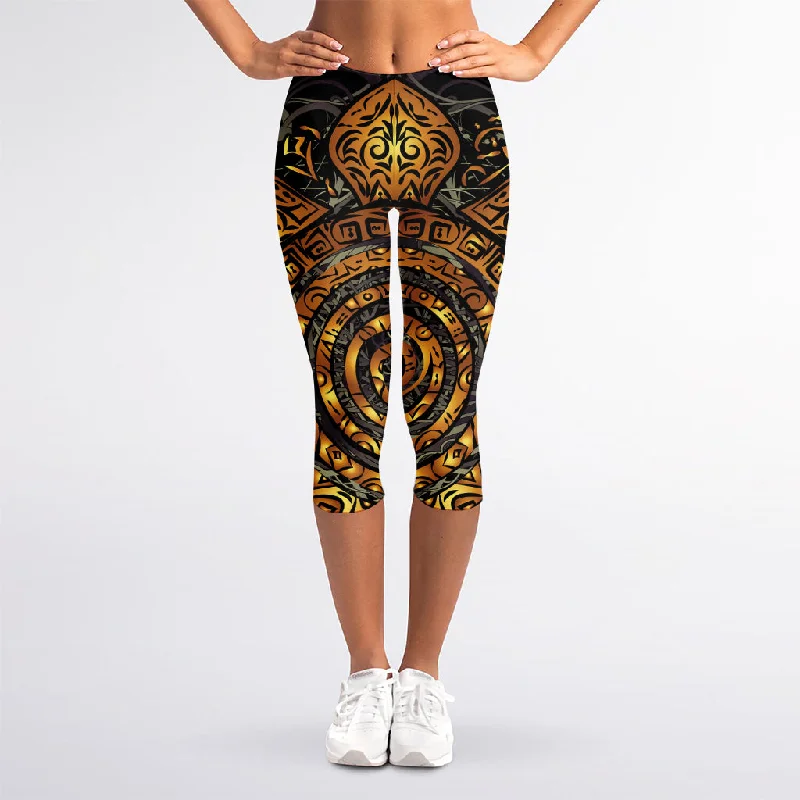 Polynesian Sea Turtle Print Women's Capri Leggings Comfortable Slim Fit Leggings