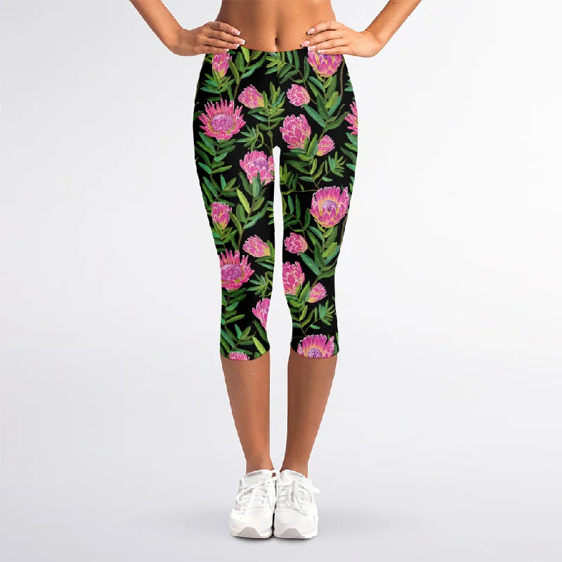 Protea Floral Pattern Print Women's Capri Leggings Comfortable Cold Weather Leggings Protea Floral Pattern Print Women's Capri Leggings Comfortable Cold Weather Leggings