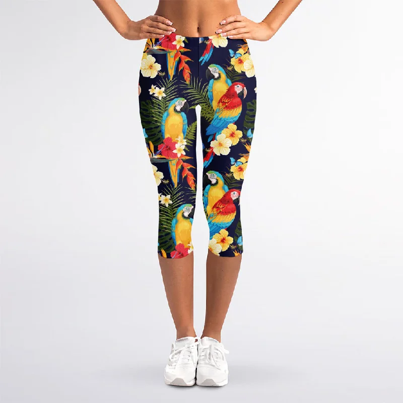 Parrot And Flower Pattern Print Women's Capri Leggings Fashionable High-Rise Workout Leggings