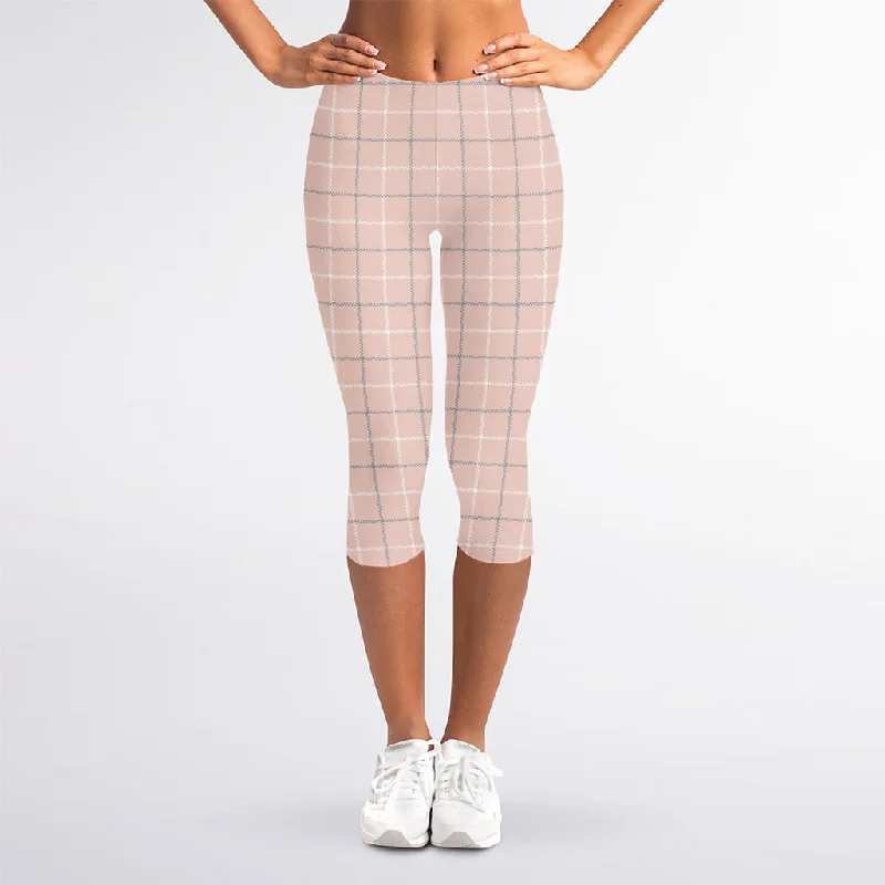 Pastel Pink Tattersall Pattern Print Women's Capri Leggings Cozy Workout Performance Leggings