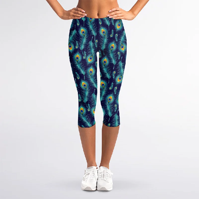 Peacock Feather Pattern Print Women's Capri Leggings Stylish Pockets Active Leggings