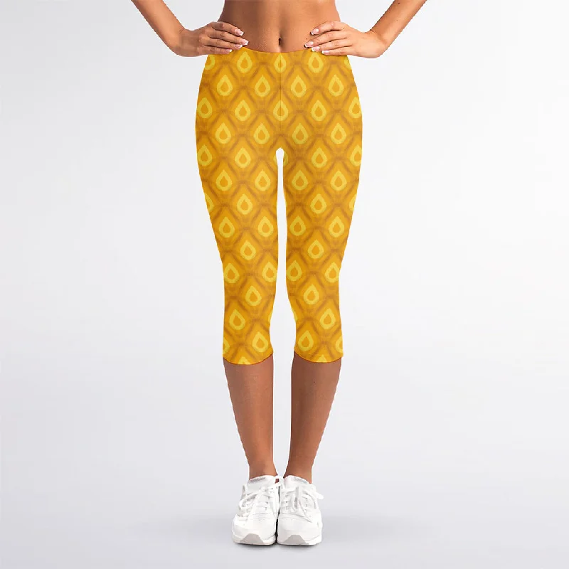 Pineapple Print Women's Capri Leggings Fashionable Embroidered Detail Leggings