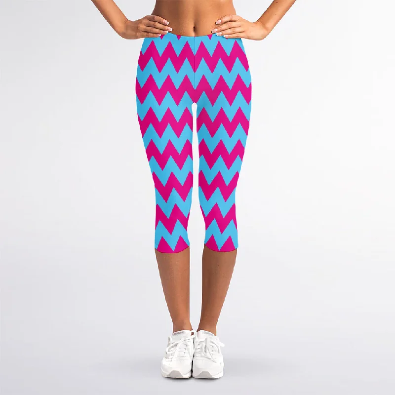 Pink And Blue Chevron Pattern Print Women's Capri Leggings Fashionable Sports Compression Leggings