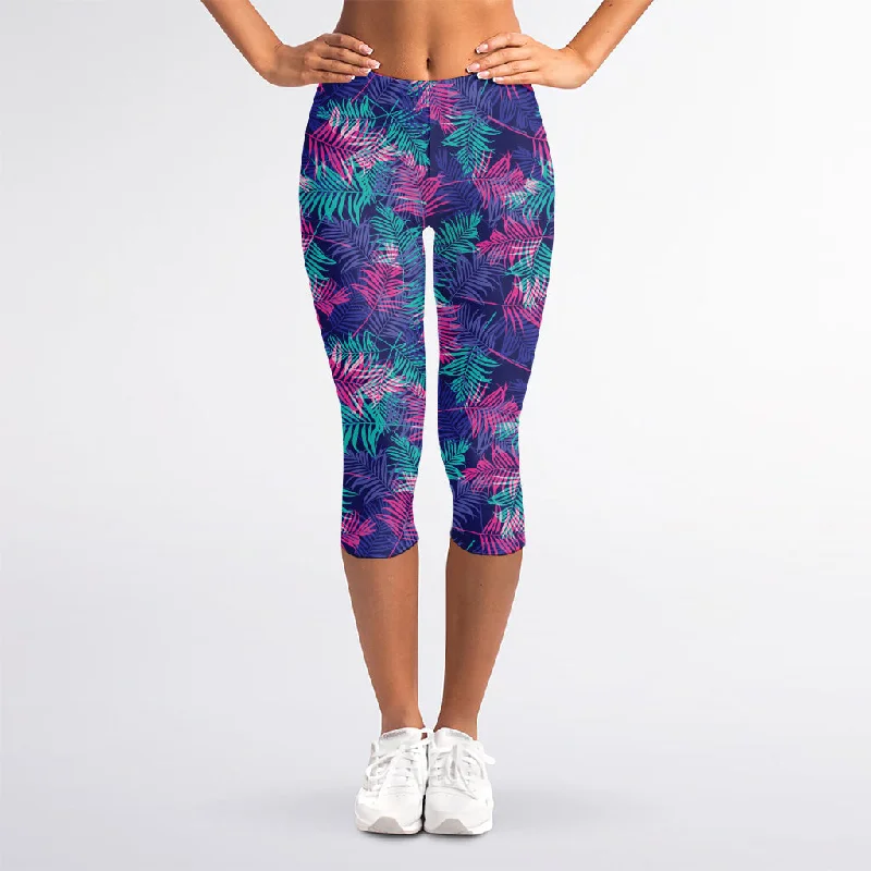 Pink And Blue Tropical Palm Leaf Print Women's Capri Leggings Fashionable Floral Active Leggings