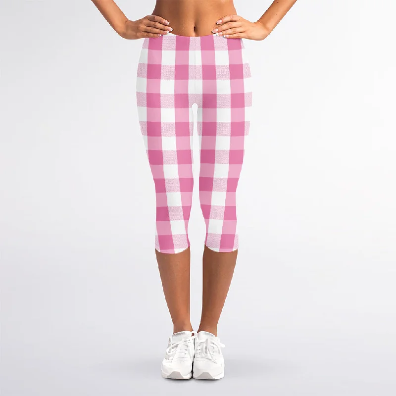 Pink And White Check Pattern Print Women's Capri Leggings Elegant Metallic Leggings