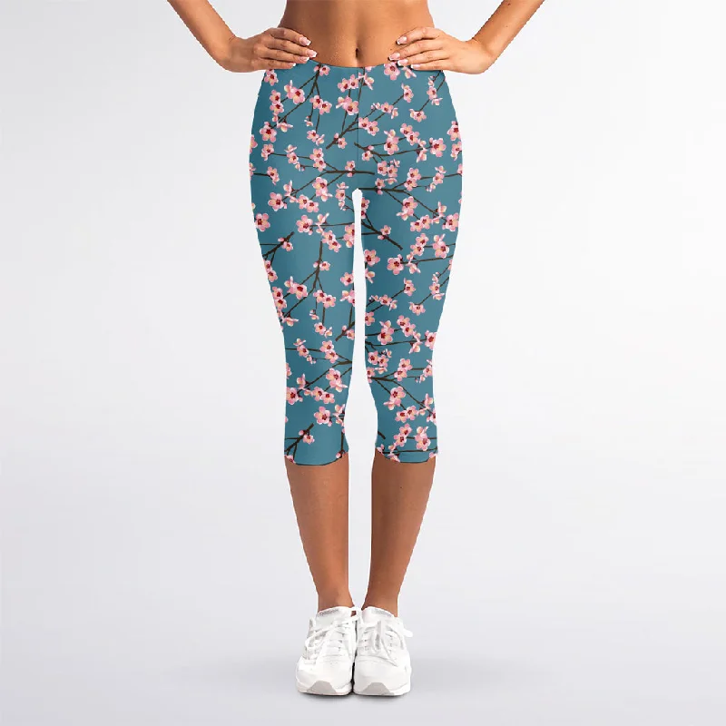 Pink Cherry Blossom Pattern Print Women's Capri Leggings Stylish Colorful Activewear Leggings