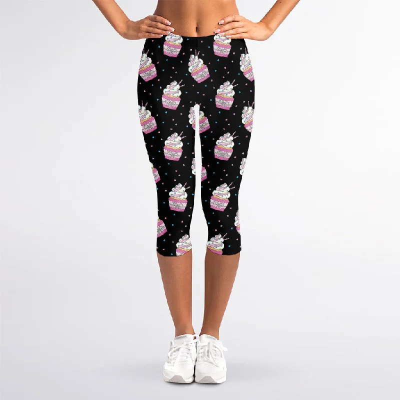 Pink Cupcake Pattern Print Women's Capri Leggings Cozy Oversized Leggings